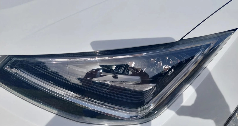 Seat Arona cena 52700 przebieg: 28100, rok produkcji 2019 z Niepołomice małe 211